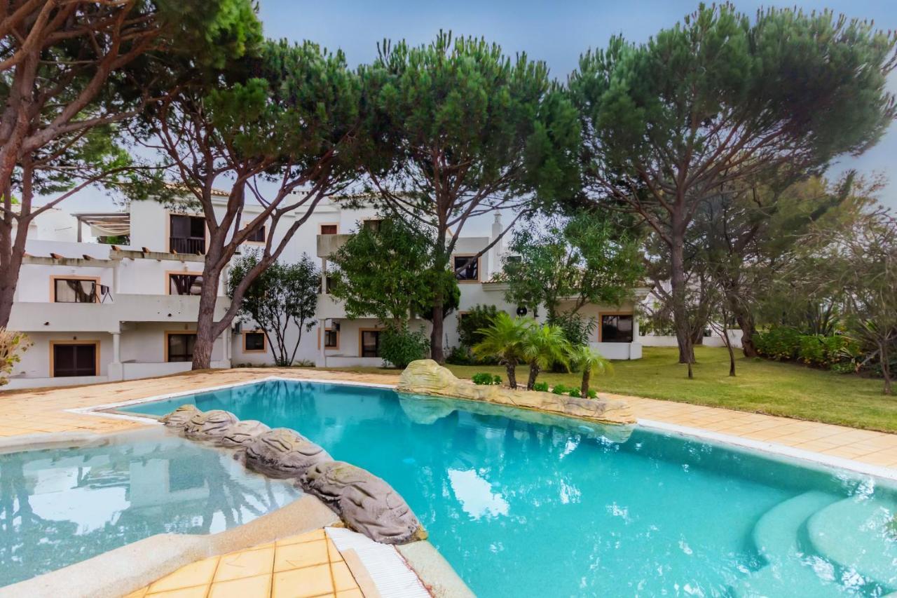 Steps Algarve @ Praia Da Falesia 300 Meters อัลบูเฟรา ภายนอก รูปภาพ