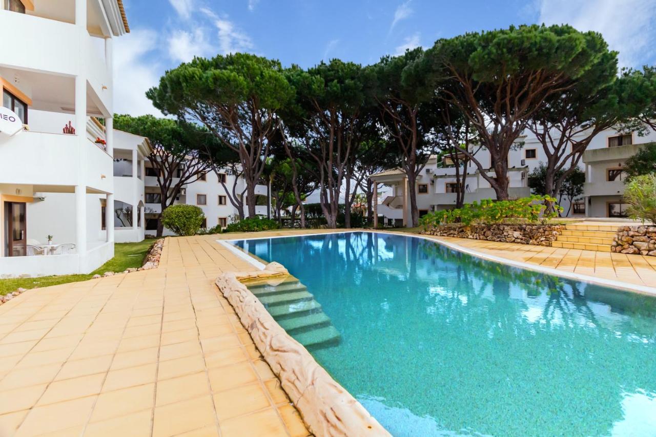Steps Algarve @ Praia Da Falesia 300 Meters อัลบูเฟรา ภายนอก รูปภาพ