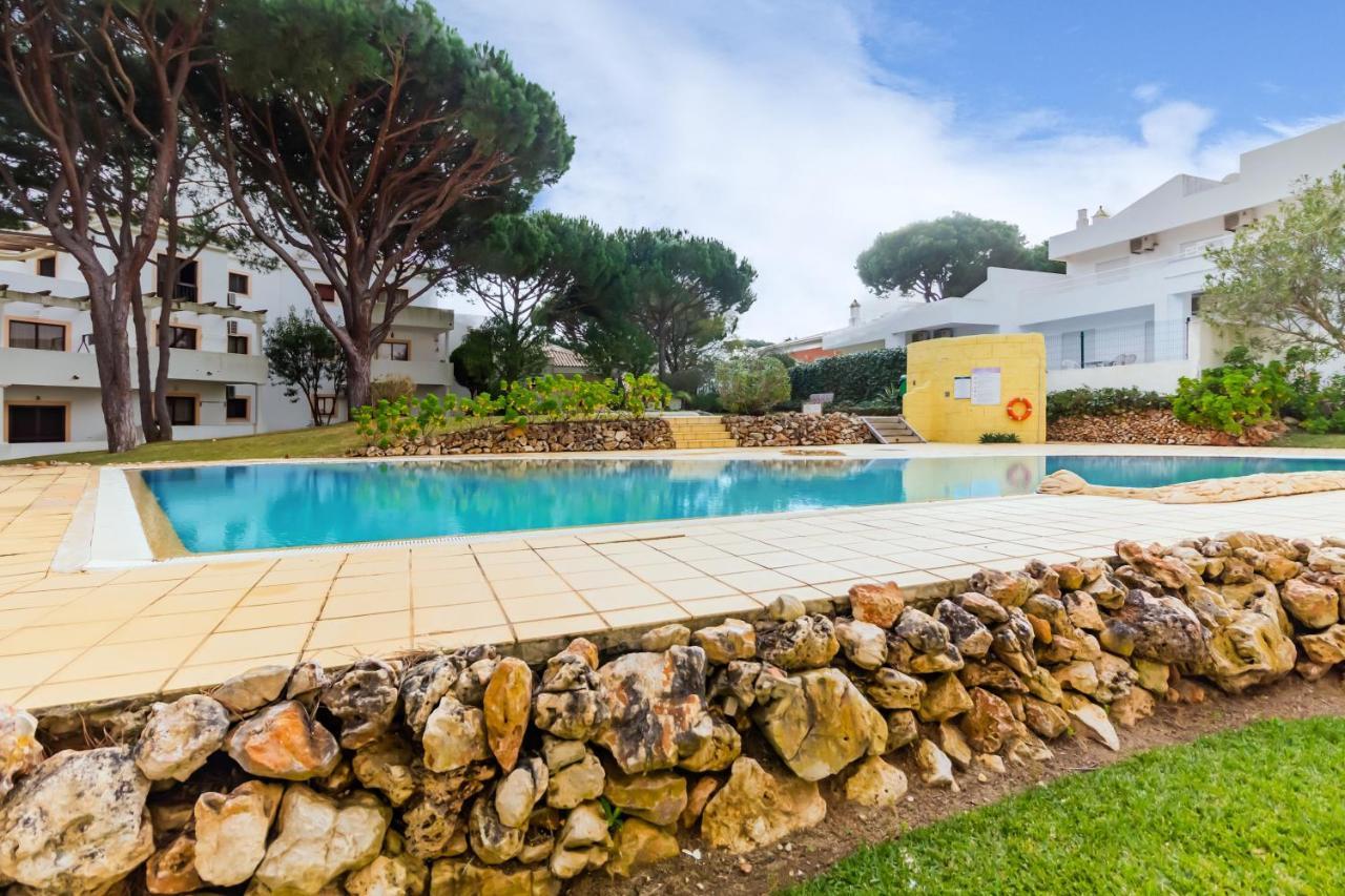 Steps Algarve @ Praia Da Falesia 300 Meters อัลบูเฟรา ภายนอก รูปภาพ